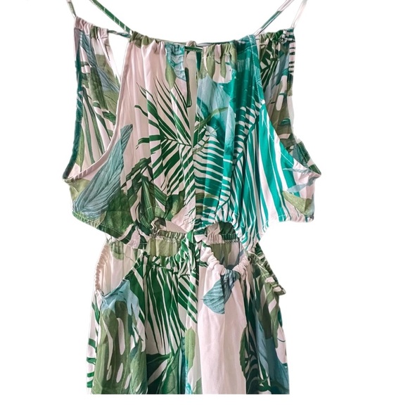 CUPSHE Women's Leafy Cutout Maxi Sleeveless Dress - Picture 5 of 11